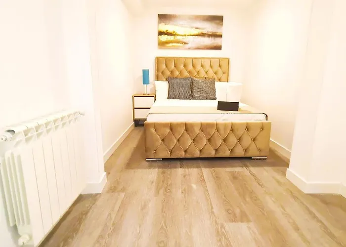 Ave Maria Apartment